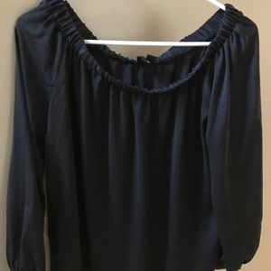 ✨Lumiere Off the shoulder black blouse✨